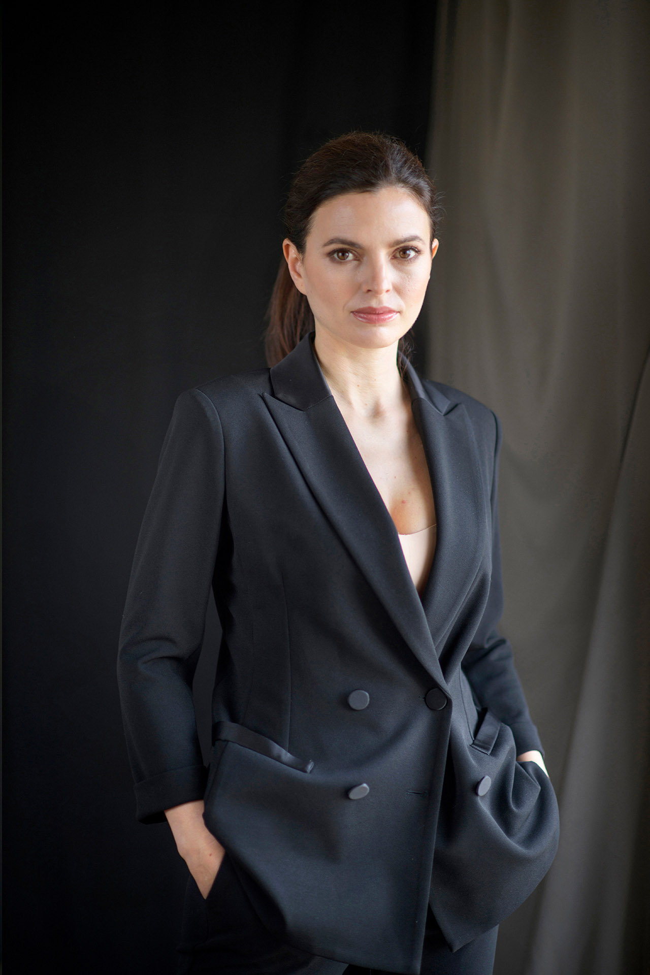 Eleonora Panizzo, 2023, attrice, attore, actor, actress, book, photo book, headshot, foto di Serena Pea